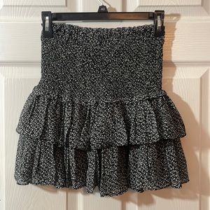 Rese by Jane floral puckered black and white mini skirt size S